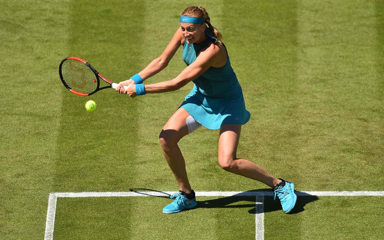 Esimeses matšis Eastbourne'is oli Petra Kvitova parem jalg teibitud.