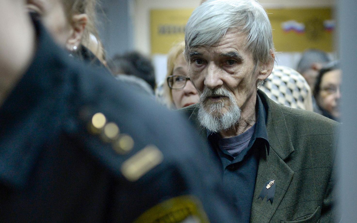 Vene ajaloolane Juri Dmitrijev 5. aprillil kohtus.