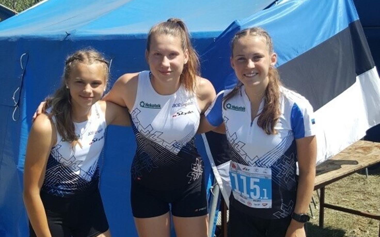 Eesti N-20 teatekolmik Teele Telgma, Emily Raudkepp ja Kristel Kõivo