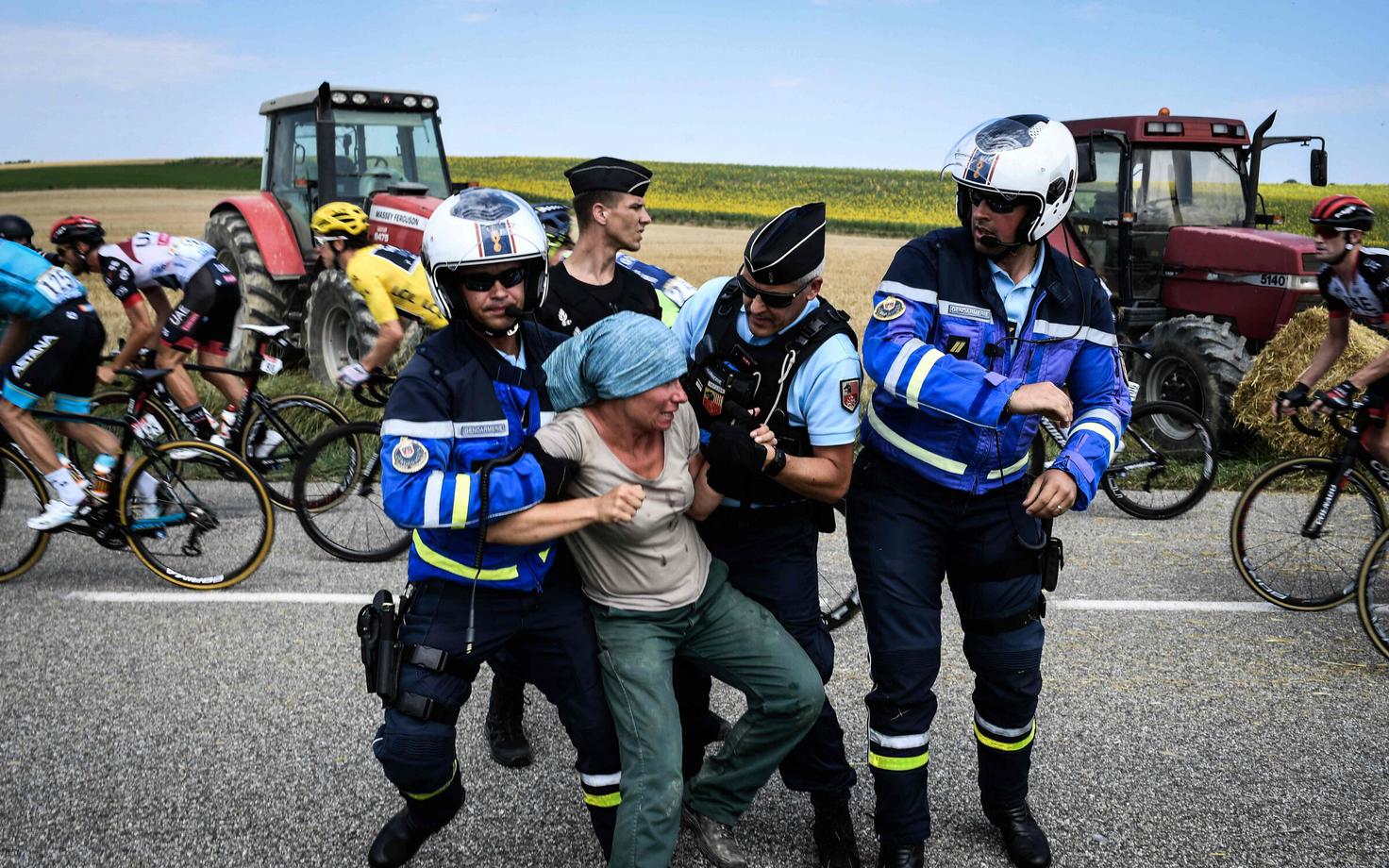 Protestiaktsioon Prantsusmaa velotuuril.