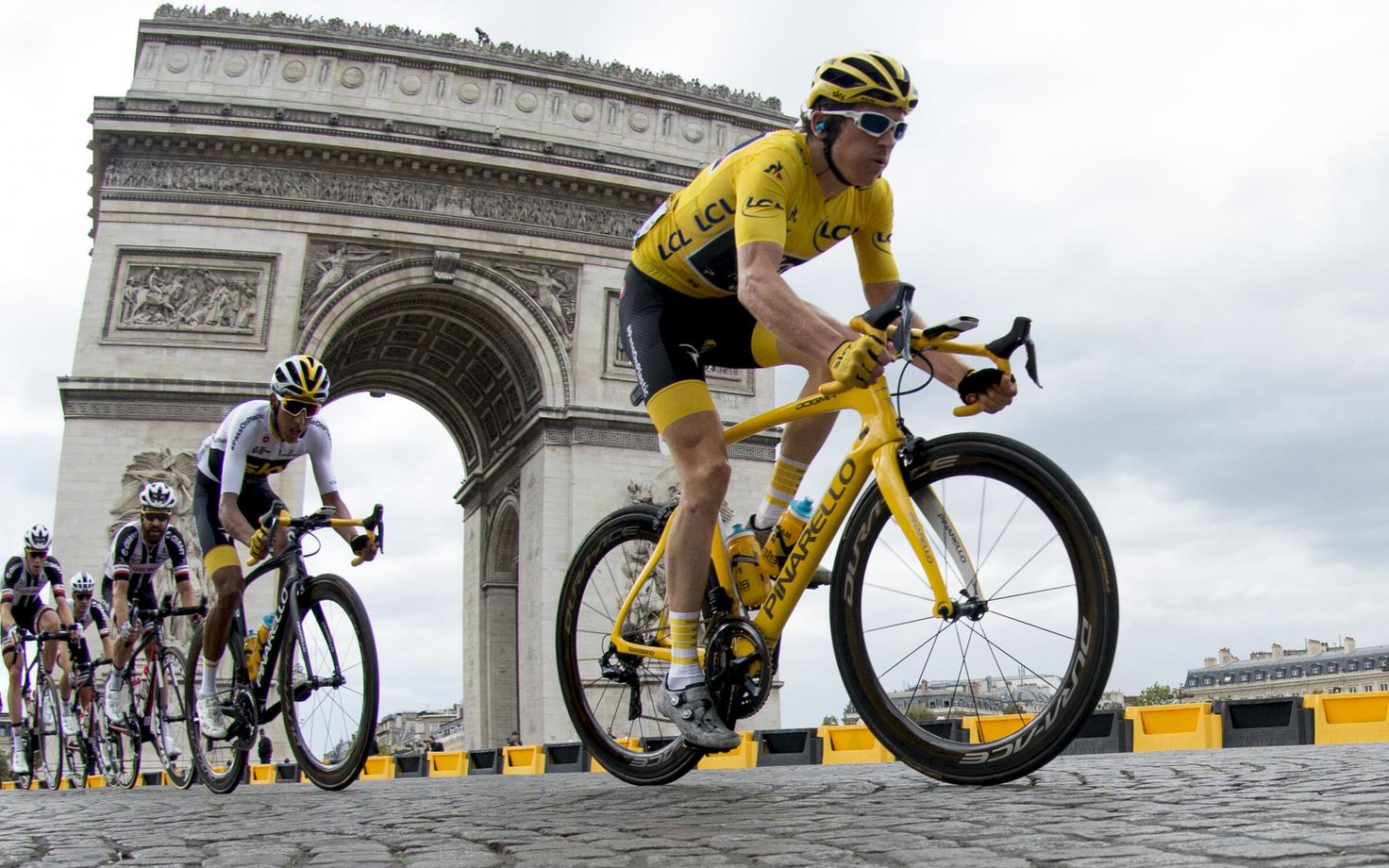 Geraint Thomas (esiplaanil) Tour de France'il
