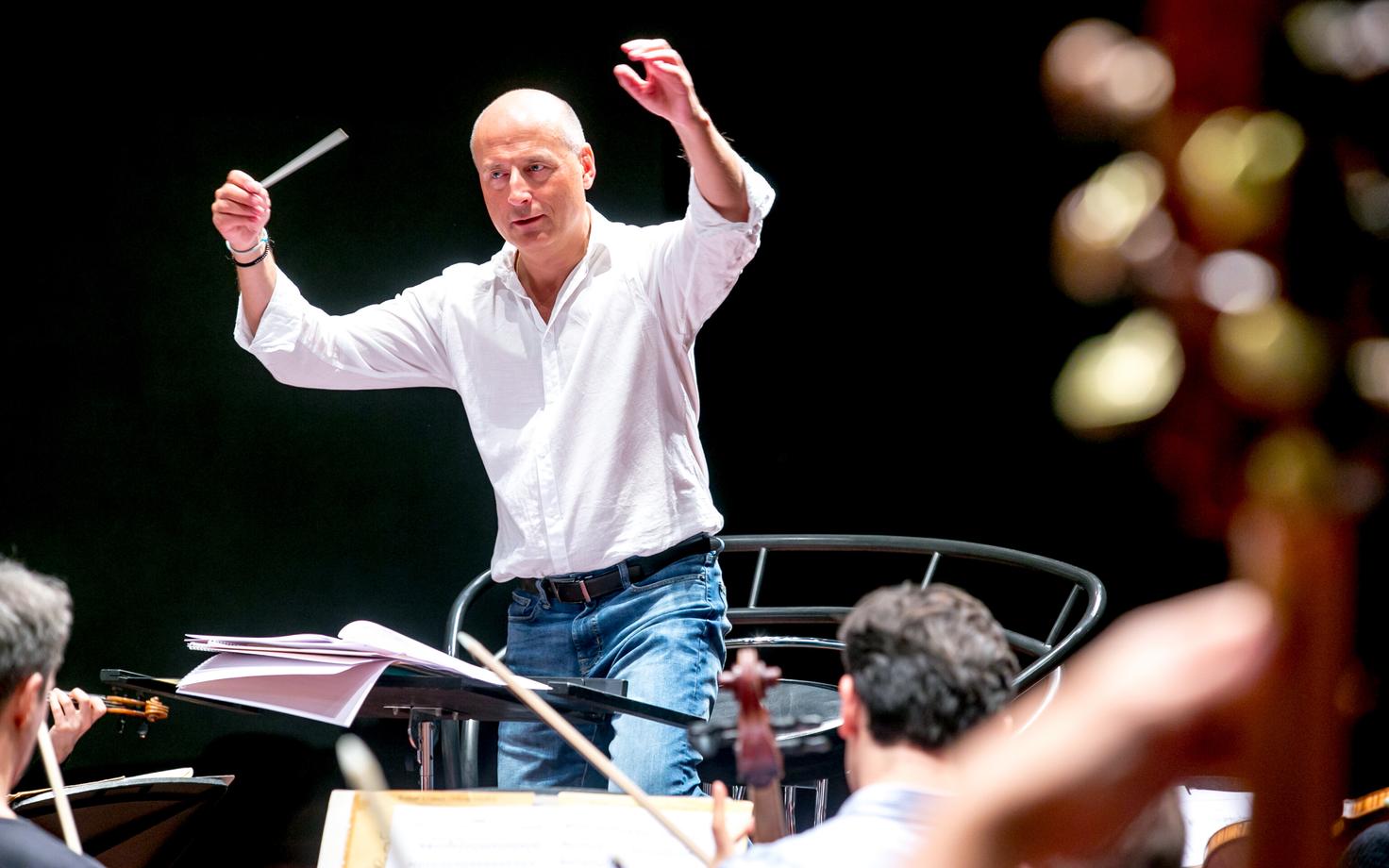 Eesti festivaliorkestri dirigent Paavo Järvi.