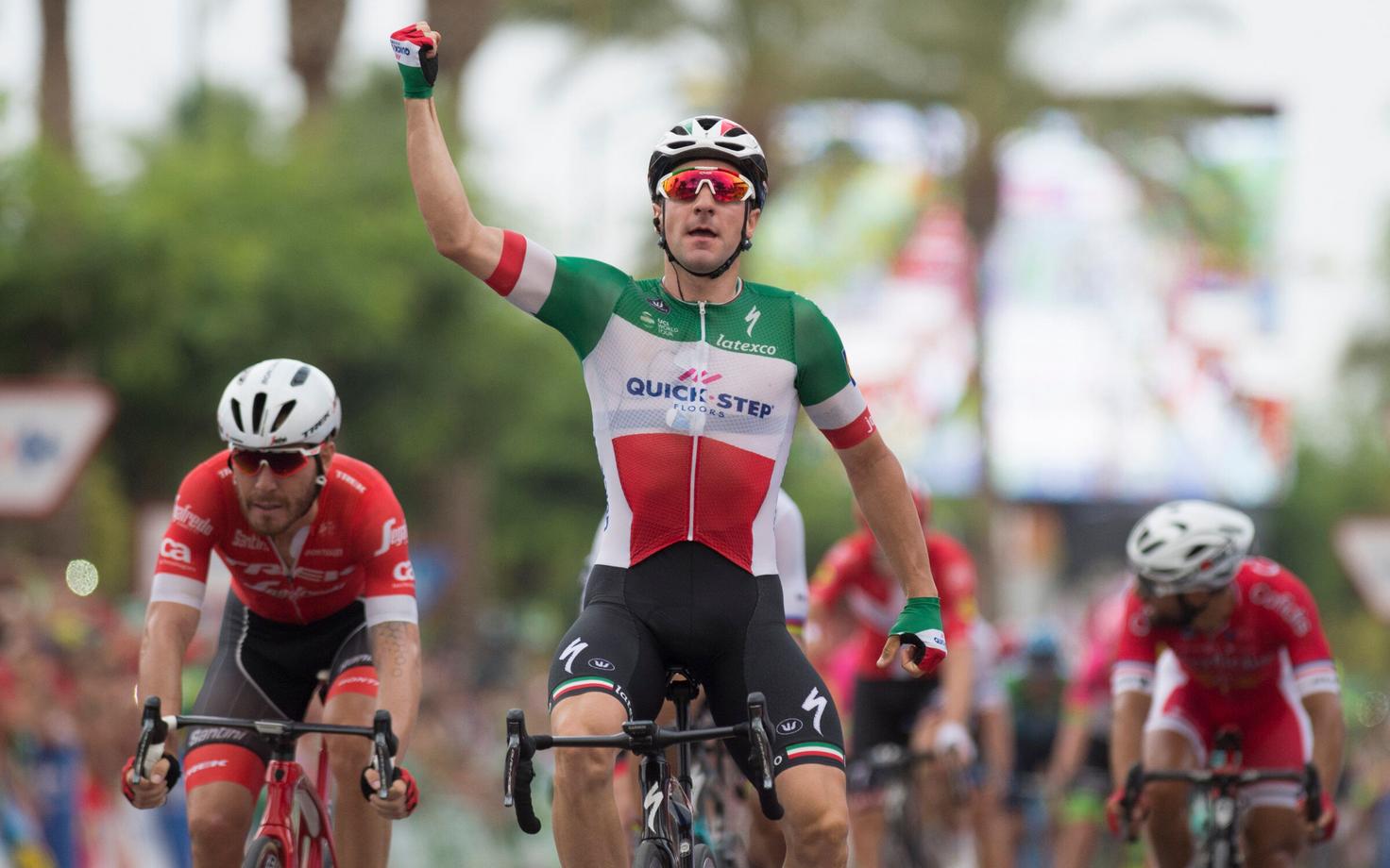Elia Viviani Vuelta kolmandat etappi võitmas