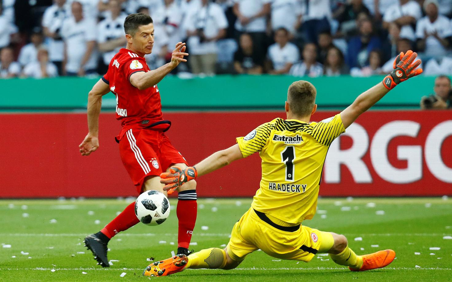 Soome väravavaht Lukas Hradecky