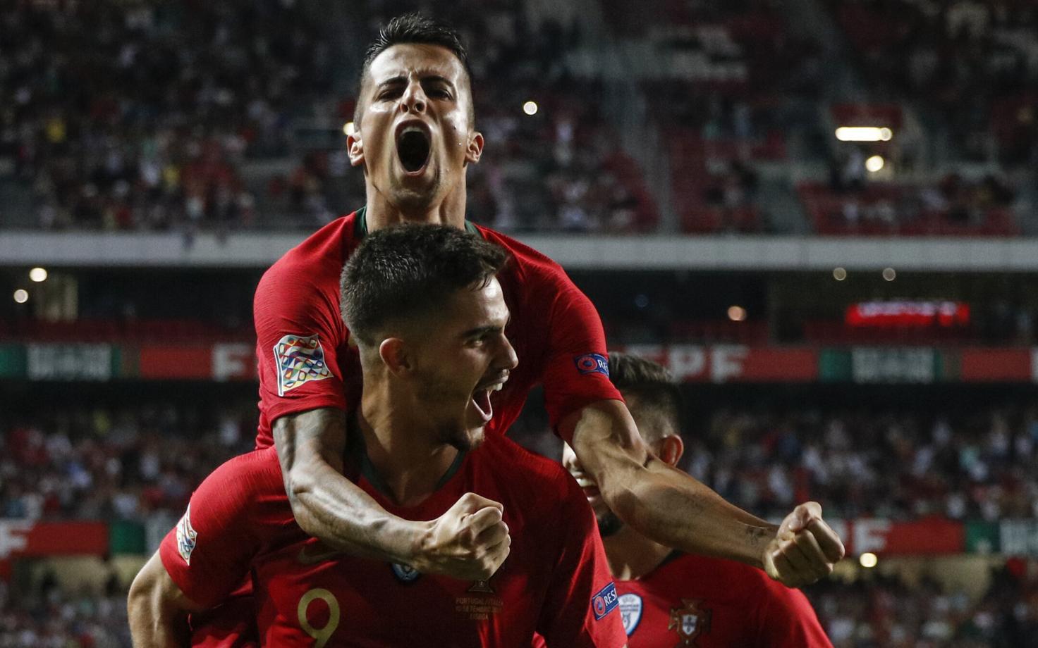 Andre Silva tähistab võiduväravat.