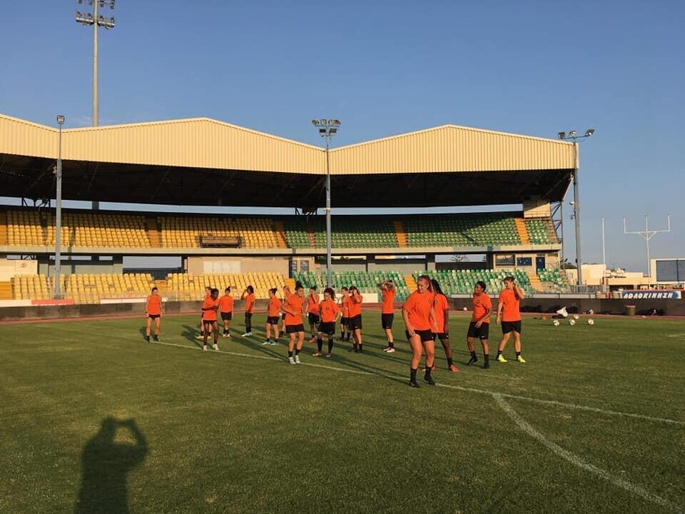 Tiita Trutsi koduklubi Barcelona FA Women treeningul.