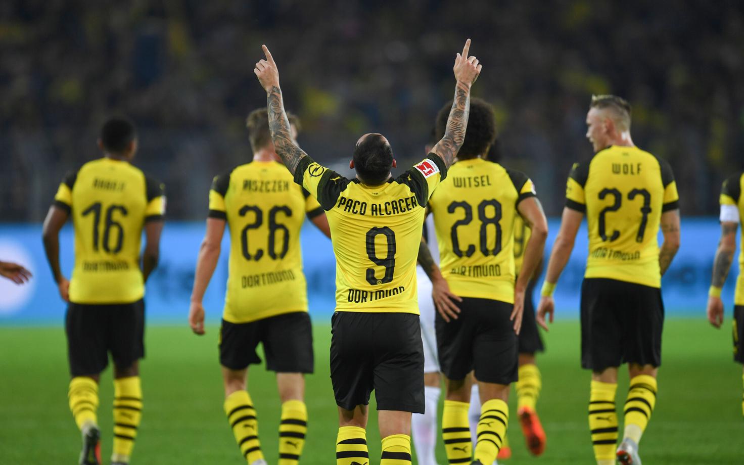Paco Alcacer (nr 9) lõi Dortmundi kolmanda värava