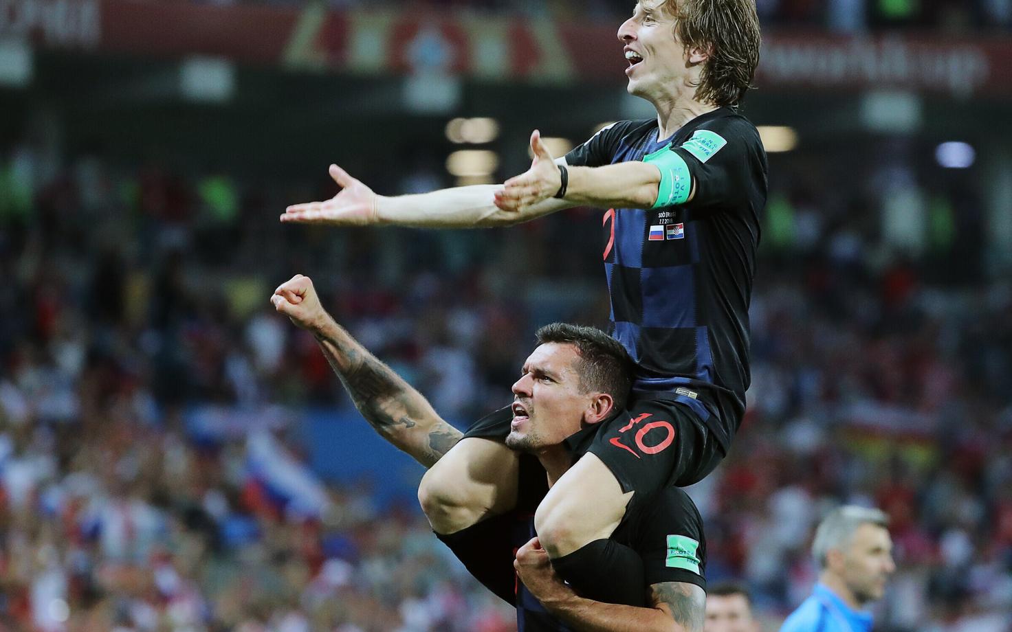 Dejan Lovren (all) ja Luka Modric (ülal)