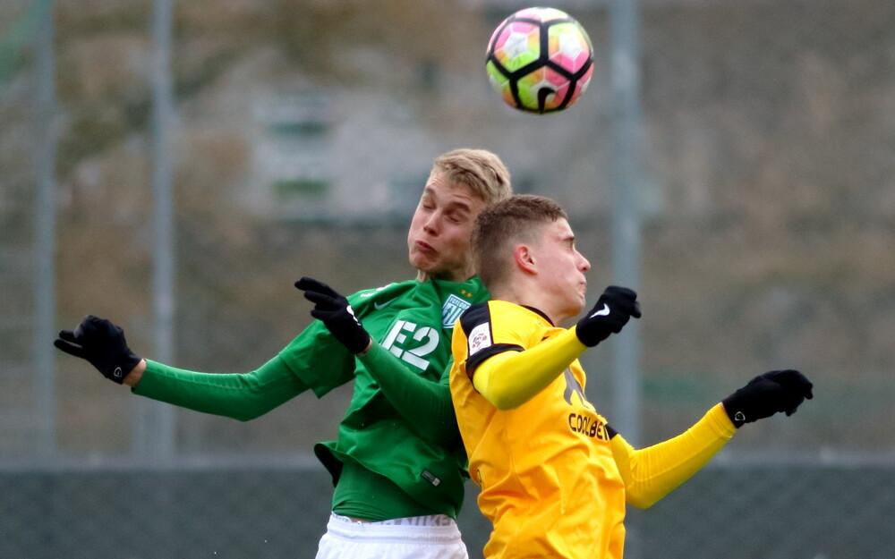 FC Flora ja Pärnu Vaprus möödunud aasta Premium liiga kohtumisel