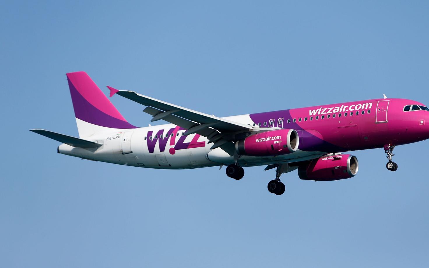 Самолет Wizz Air.