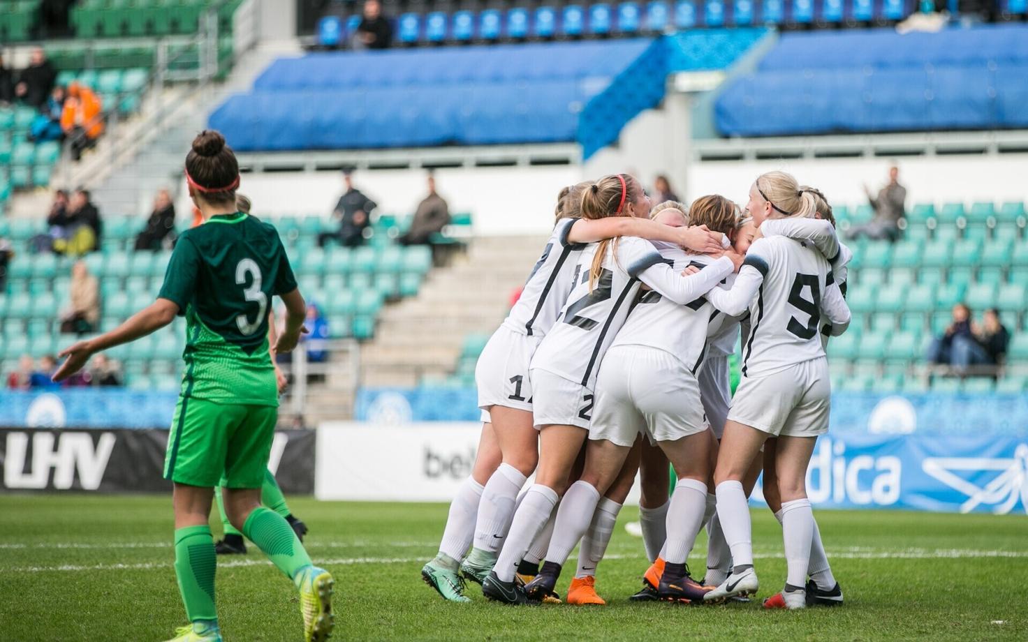 Eesti neidude U-17 jalgpallikoondis