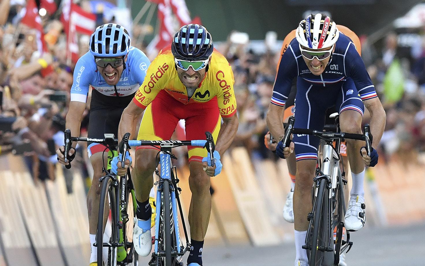 Alejandro Valverde võitmas esmakordselt maailmameistri tiitlit. Varasemalt on hispaanlasel ette näidata kaks hõbe- ja neli pronksmedalit