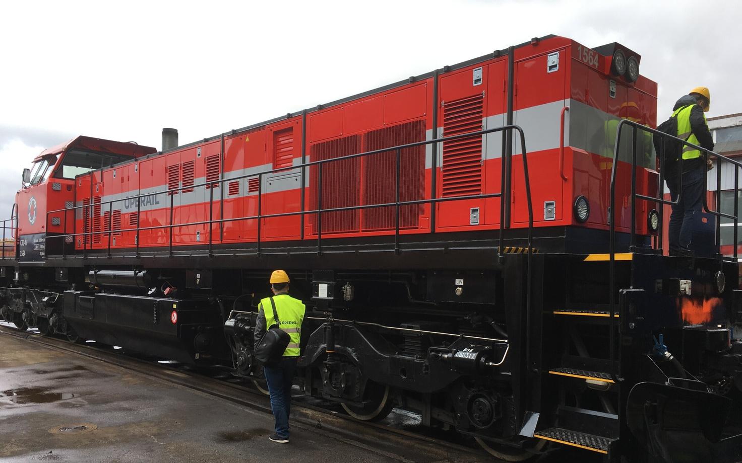 Локомотив C30-M, перестроенный в депо Тапа.