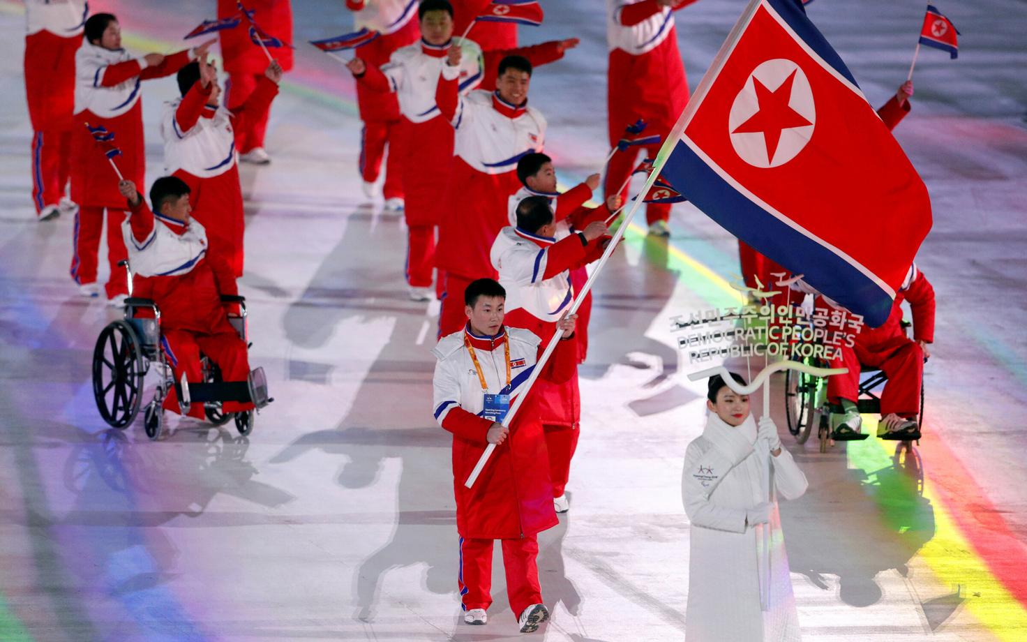 Pyeongchangi taliolümpial marssisid Põhja- ja Lõuna-Korea avatseremoonial ühise lipu all