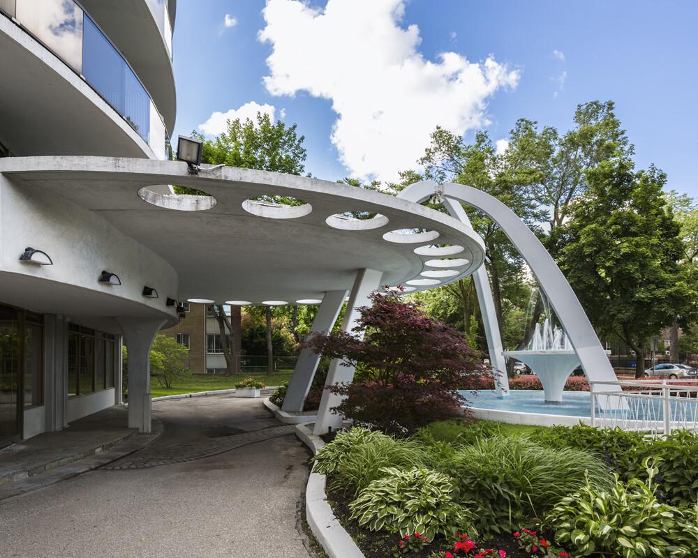 Arhitekt Uno Prii looming Torontos, 44 Walmer Road.