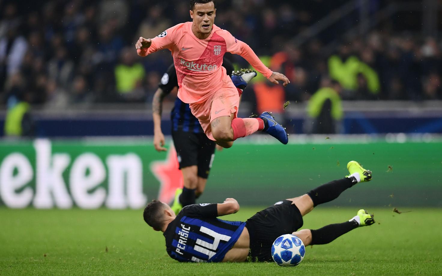 Philippe Coutinho (üleval)