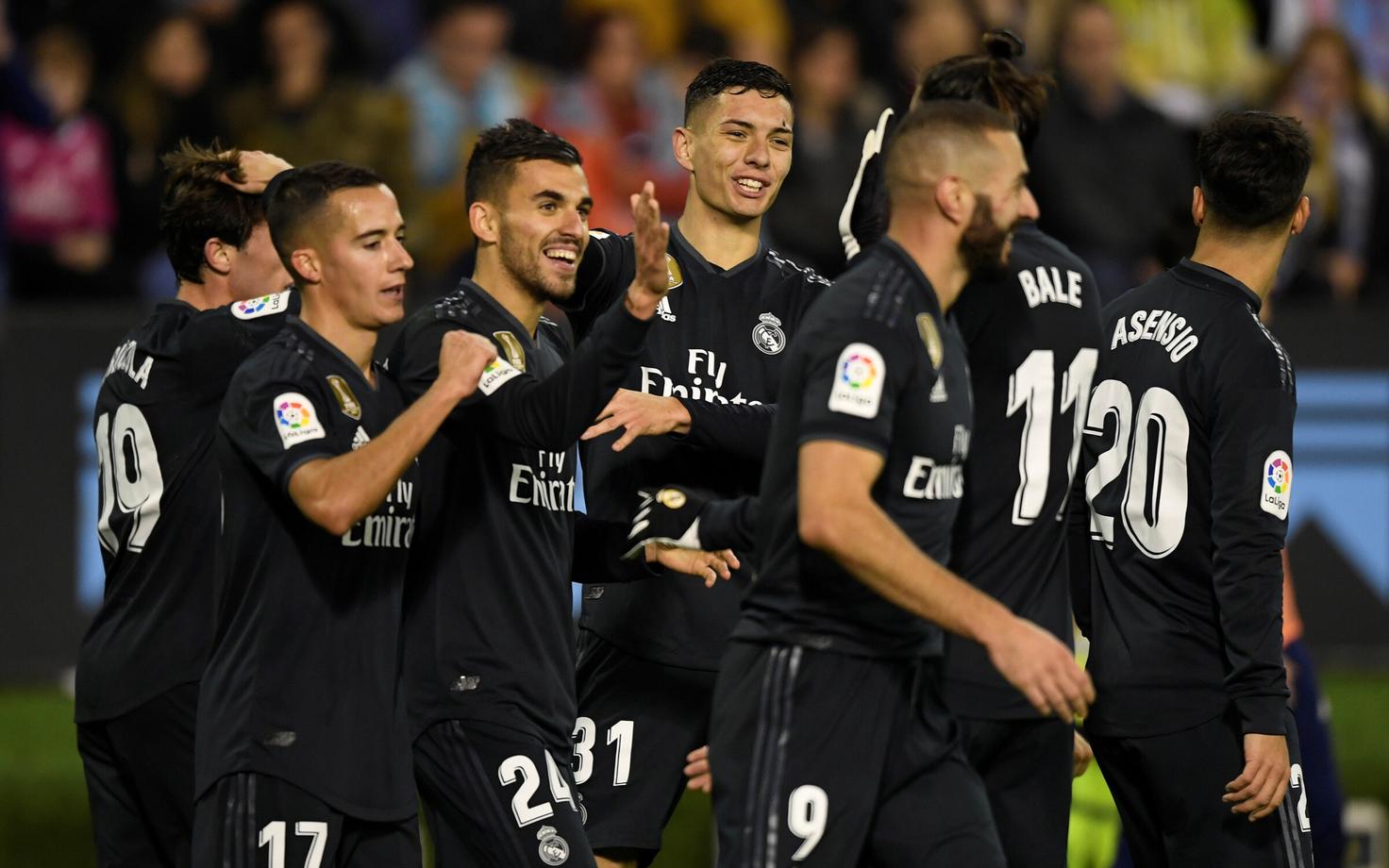 Madridi Reali mängijad väravat tähistamas.
