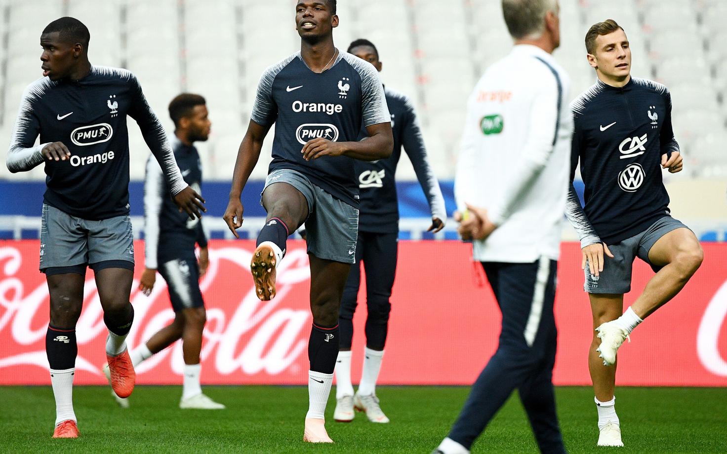 Vasakult Prantsusmaa koondise kaitsja Kurt Zouma, poolkaitsja Paul Pogba ja kaitsja Lucas Digne