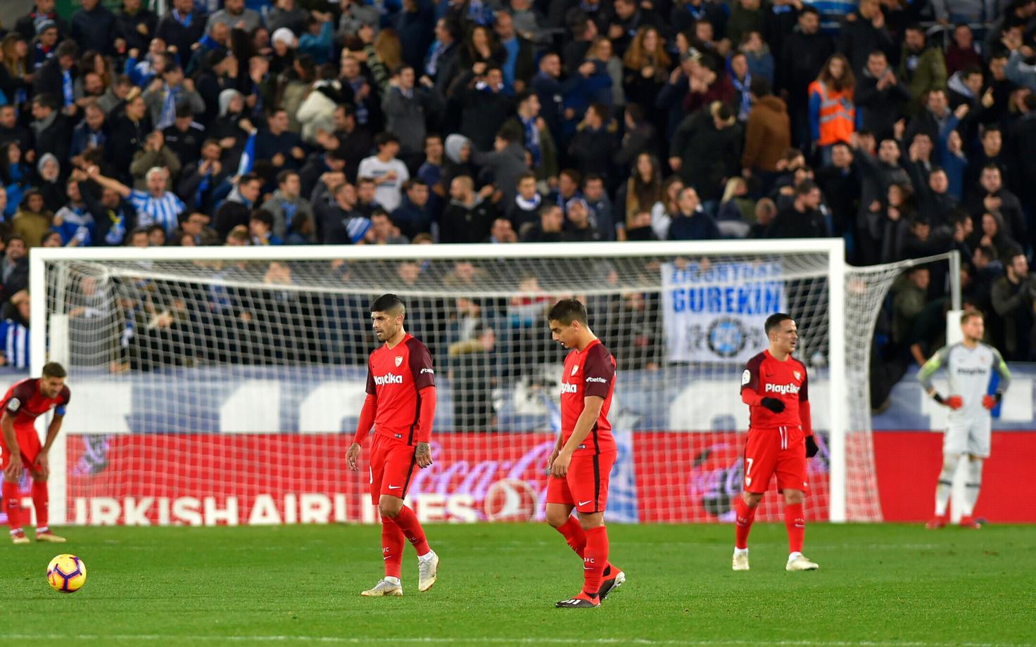 Pettunud Sevilla mängijad.