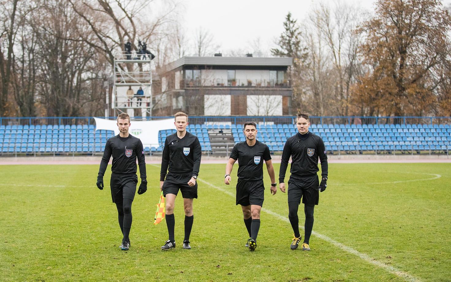 Kohtunikud Premium liiga mängul