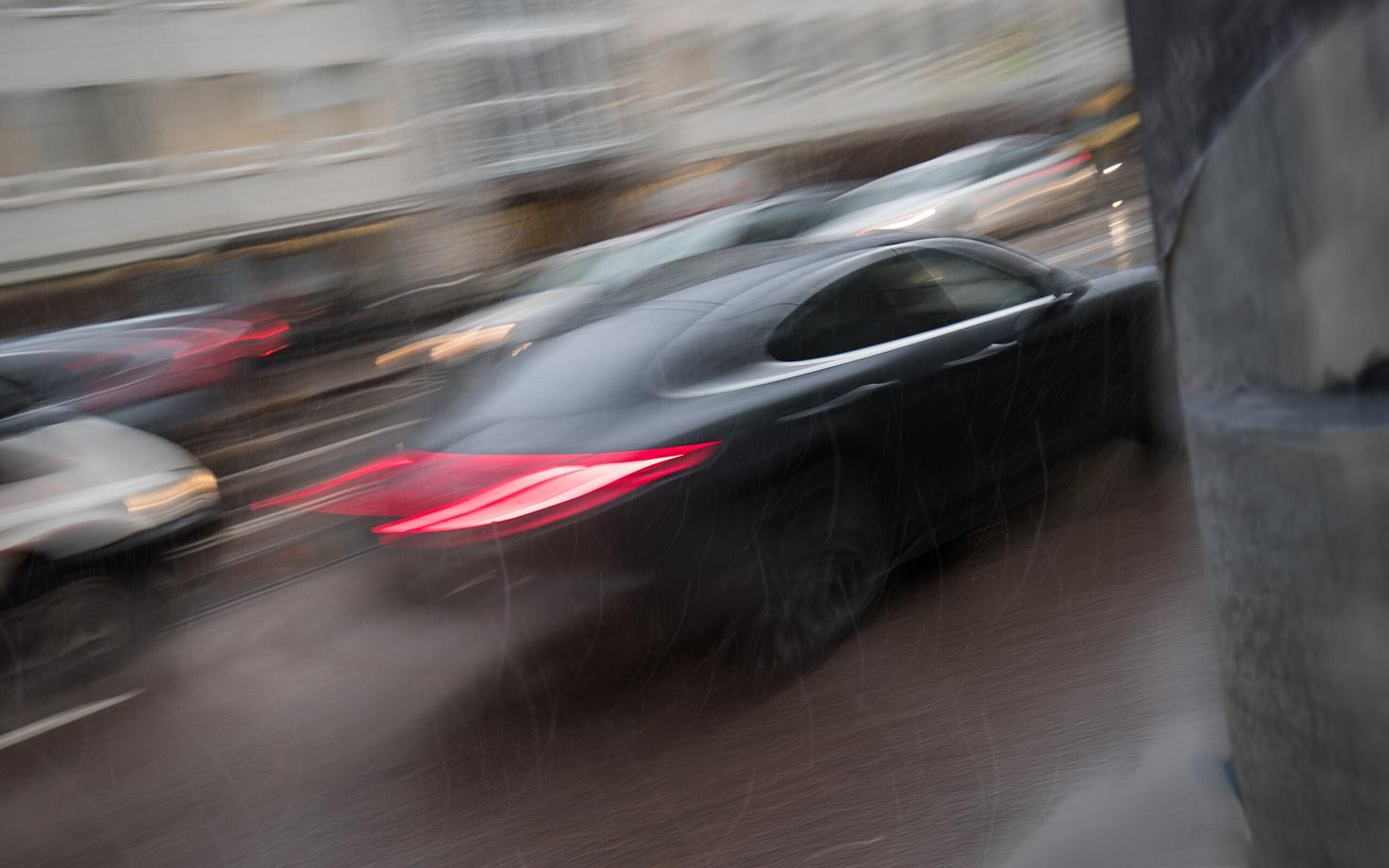 Teed on paiguti libedad ja tasub olla ettevaatlik