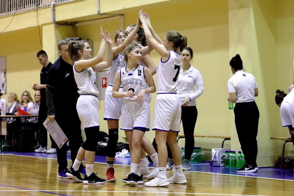 Eesti neidude U-16 korvpallikoondis