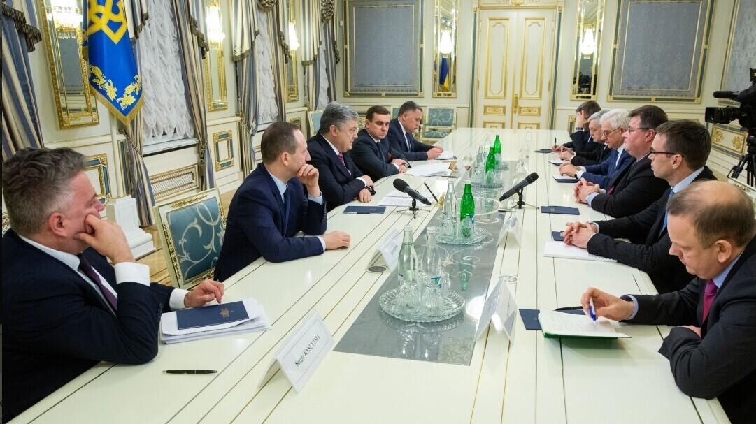 Президент Украины встретился с главами внешнеполитических ведомств Эстонии, Литвы и Польши.