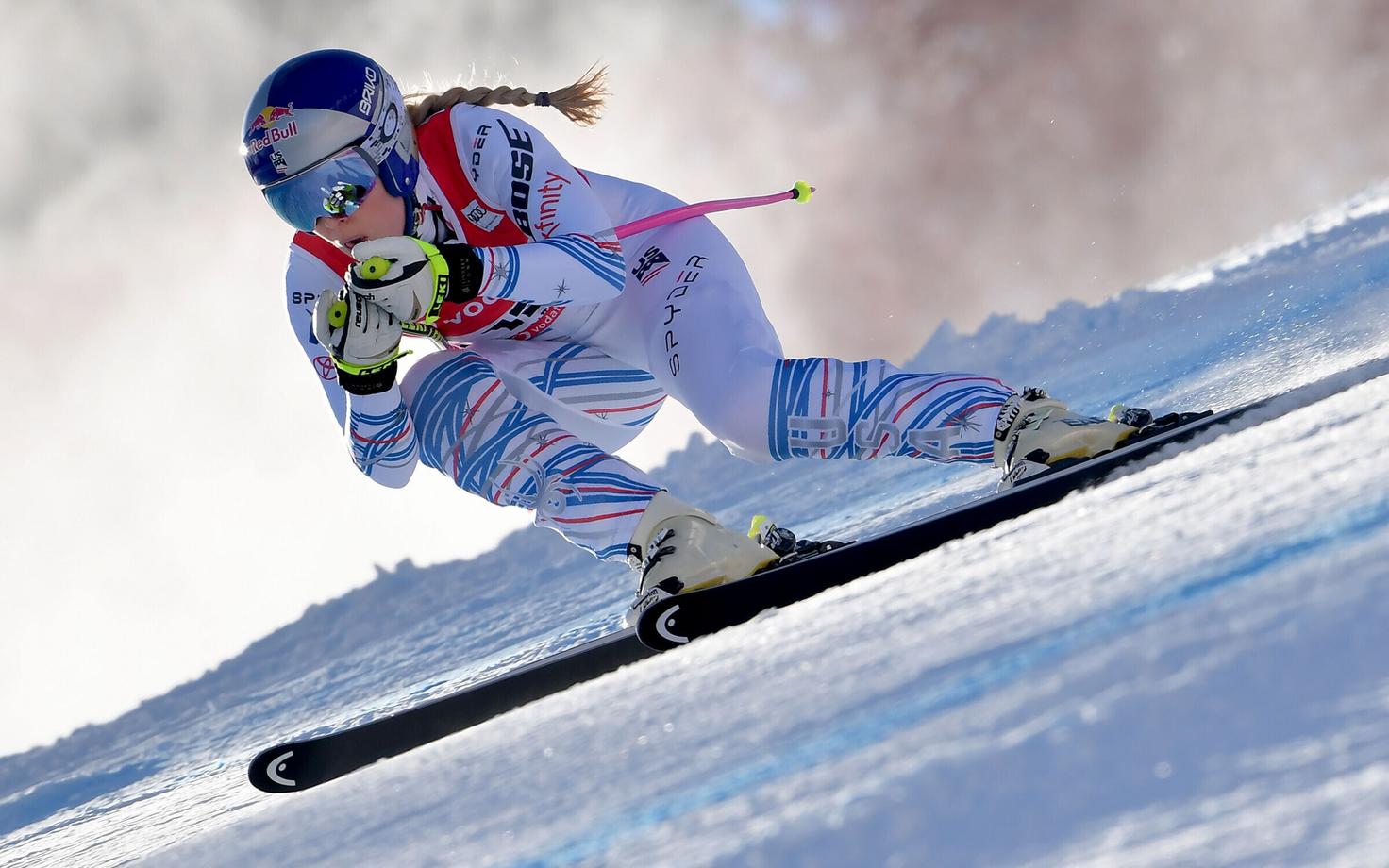 Lindsey Vonn naasis Cortinas võistlusradadele.