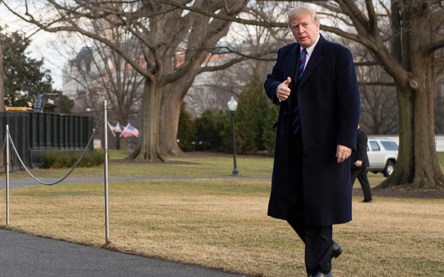 President Trump tervisekontrollist naasmas.