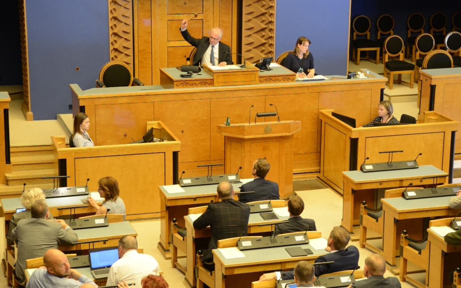 Riigikogu.