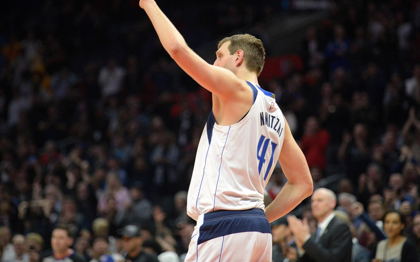 Dirk Nowitzki mängus Los Angeles Clippersi vastu