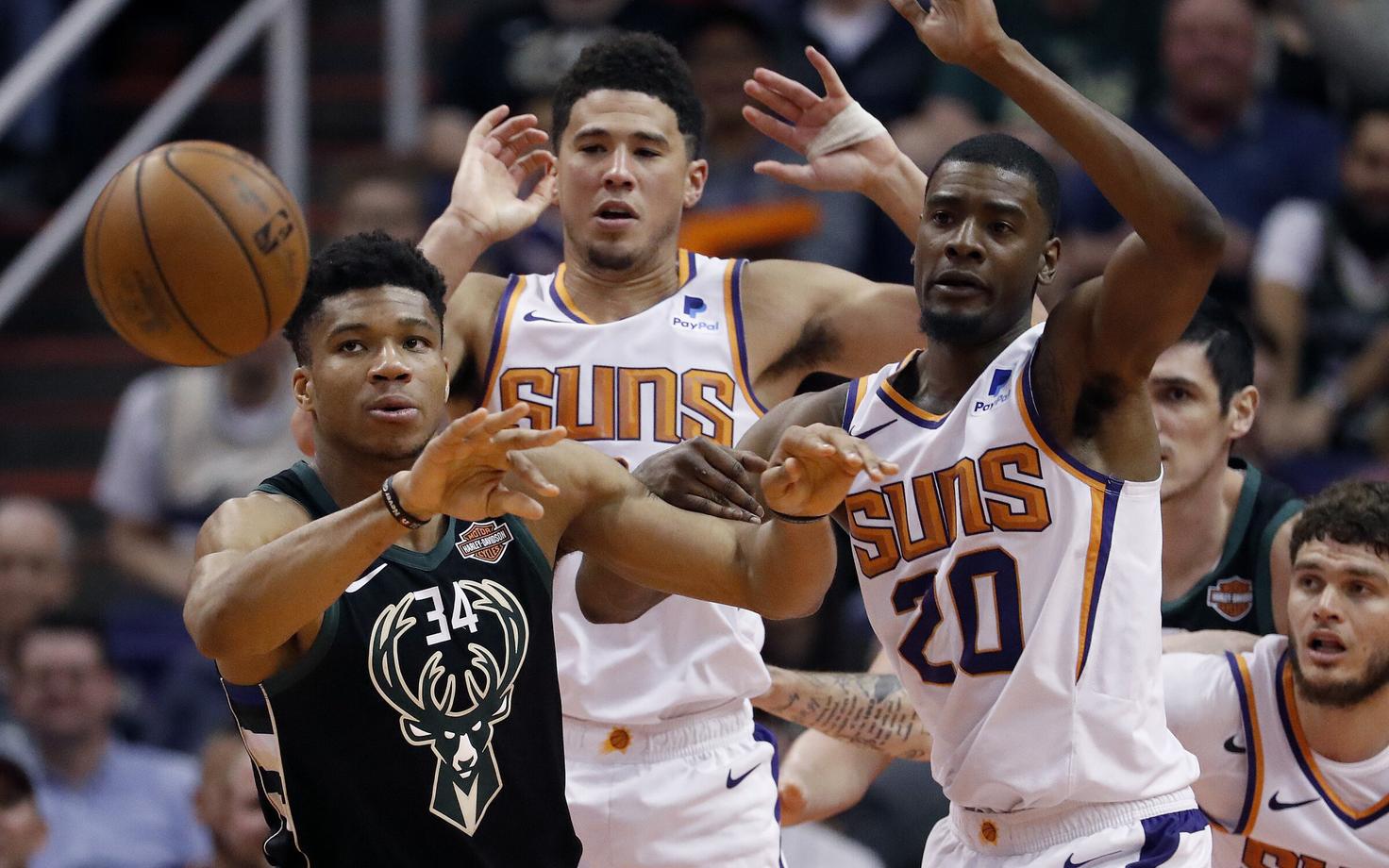 Giannis Antetokounmpo (Bucks), Josh Jackson (Suns), Devin Booker (Suns)