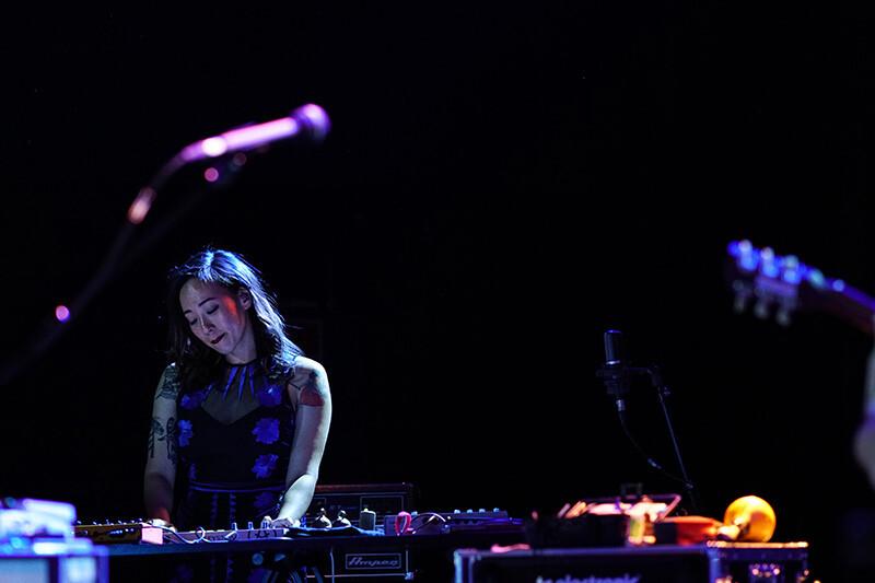 Xiu Xiu liige Angela Seo.