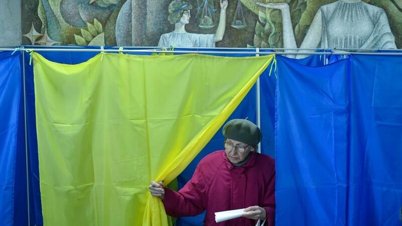 Граждане Украины делают свой выбор.