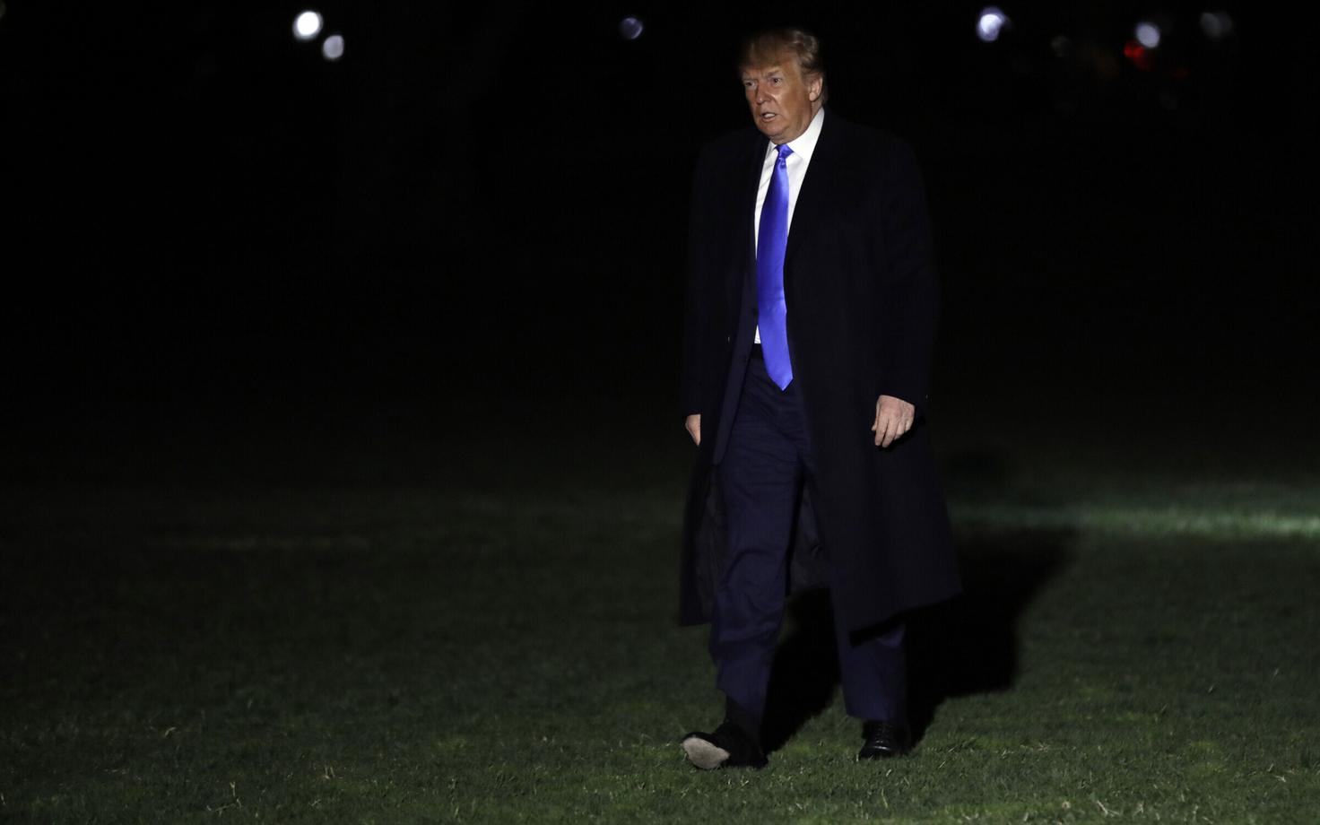 USA president Donald Trump Valge Maja juures.