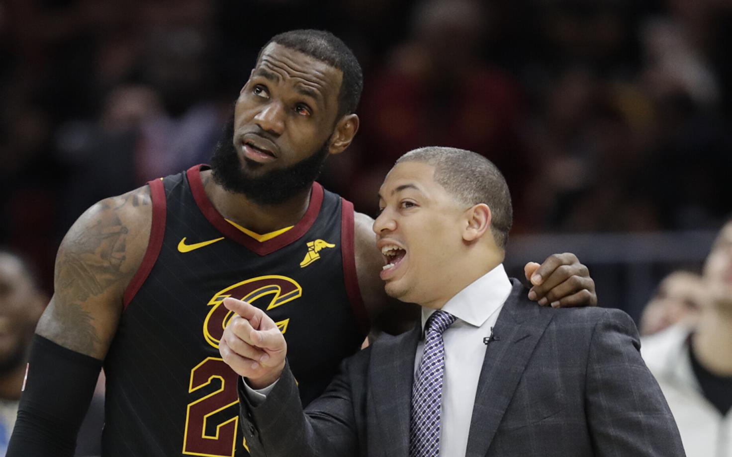 LeBron James ja Tyronn Lue