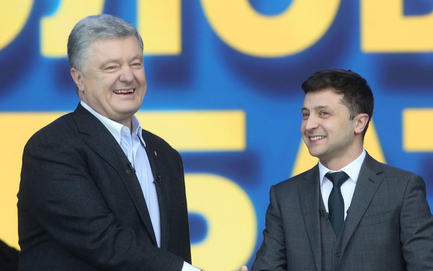 Петр Порошенко и Владимир Зеленский на дебатах 19 апреля.