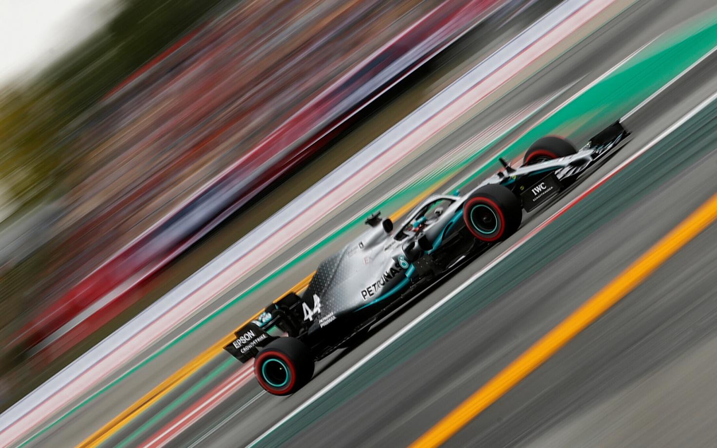Lewis Hamilton Barcelona ringrajal.
