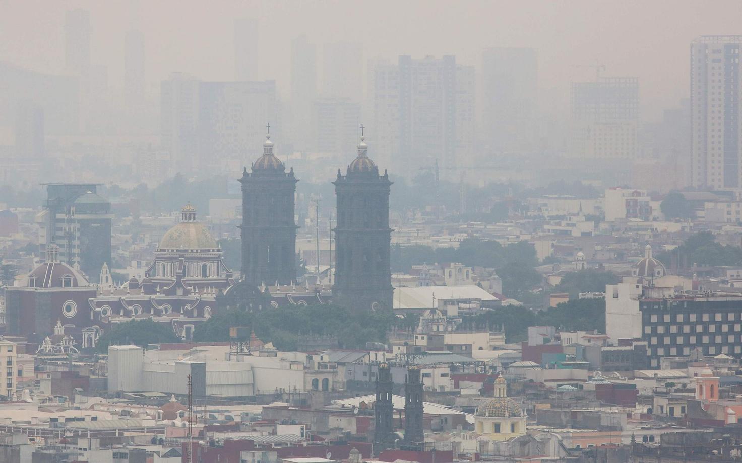 Sudu pealinnst 100 kilomeetri kaugusel asuvas Puebla linnas.