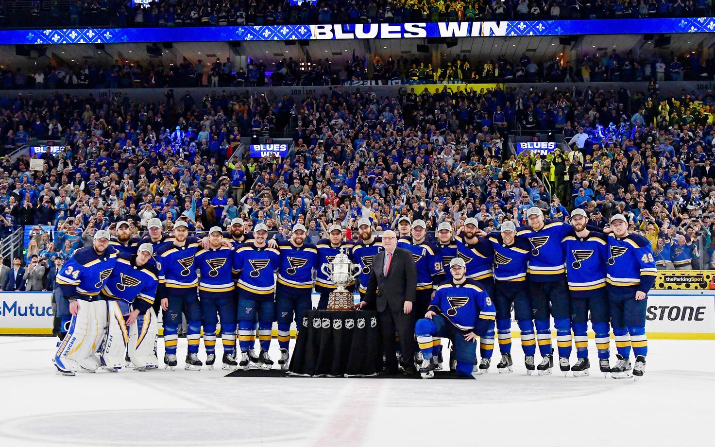 St. Louis Blues läänekonverentsi trofeega