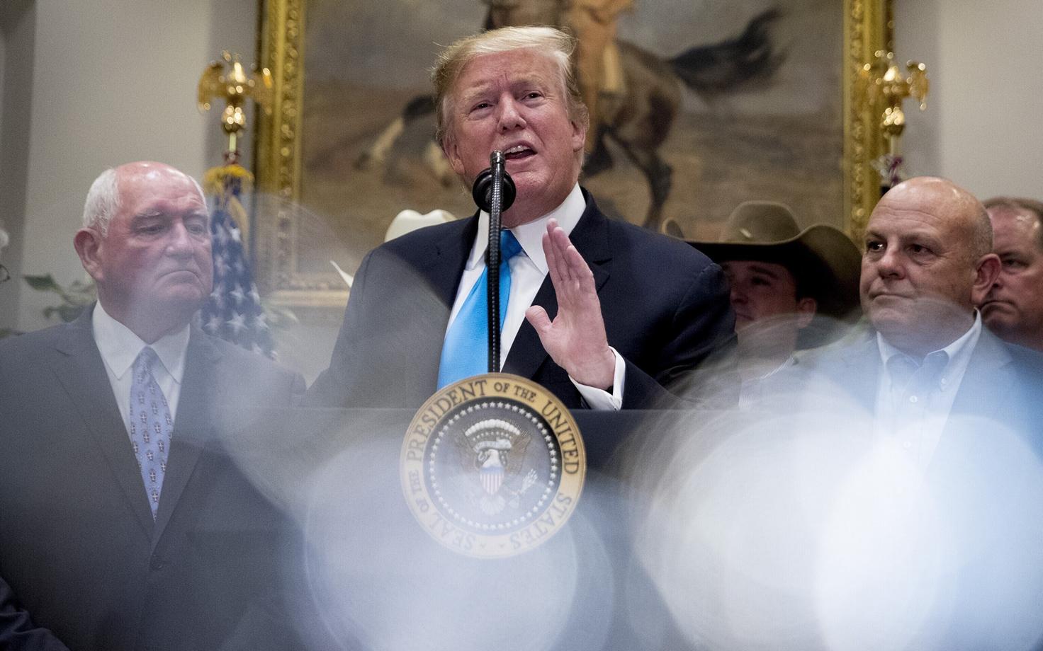 President Donald Trump pressikonverentsil pärast kohtumist farmeritega.