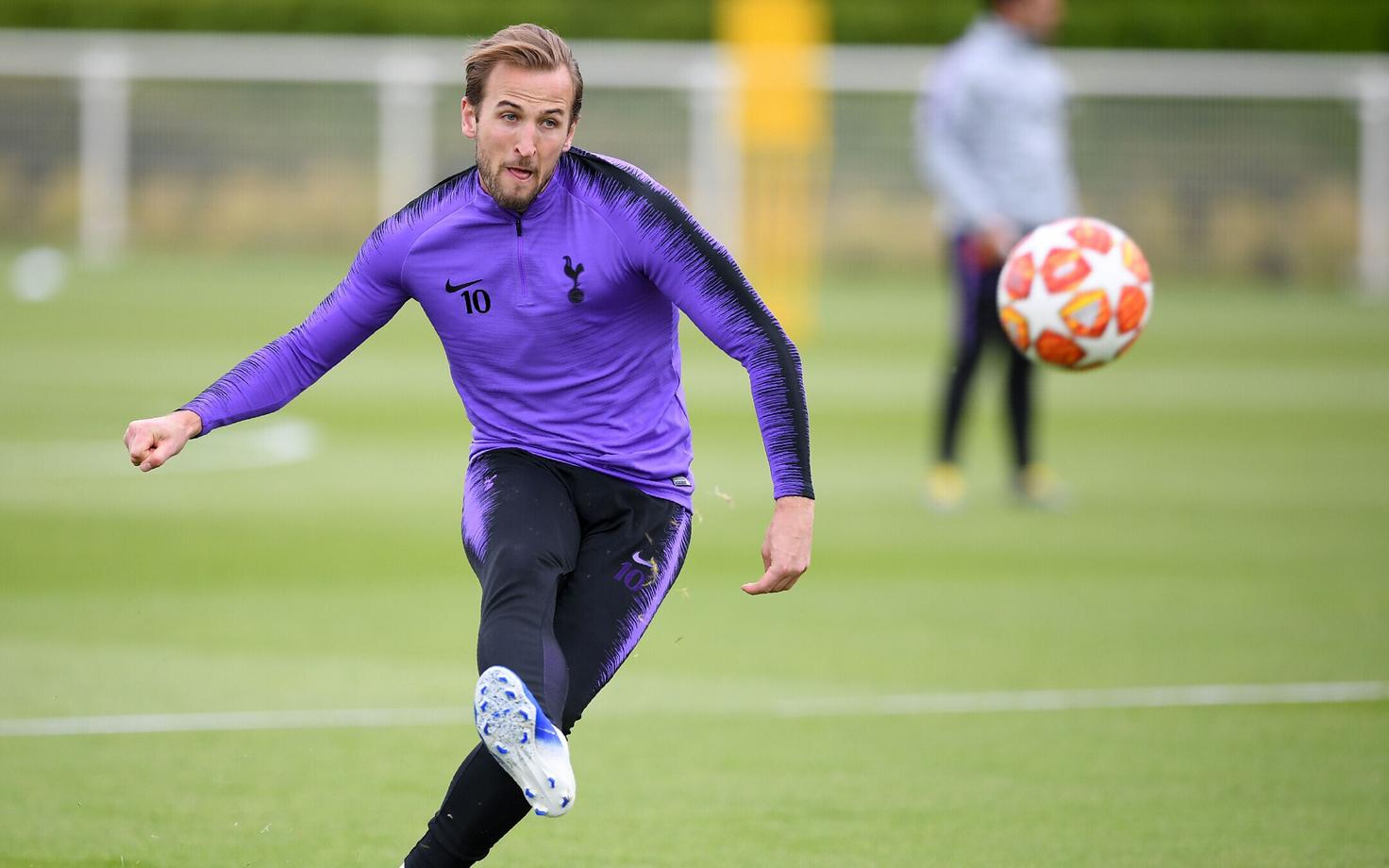 Harry Kane Tottenham Hotspuri treeningul