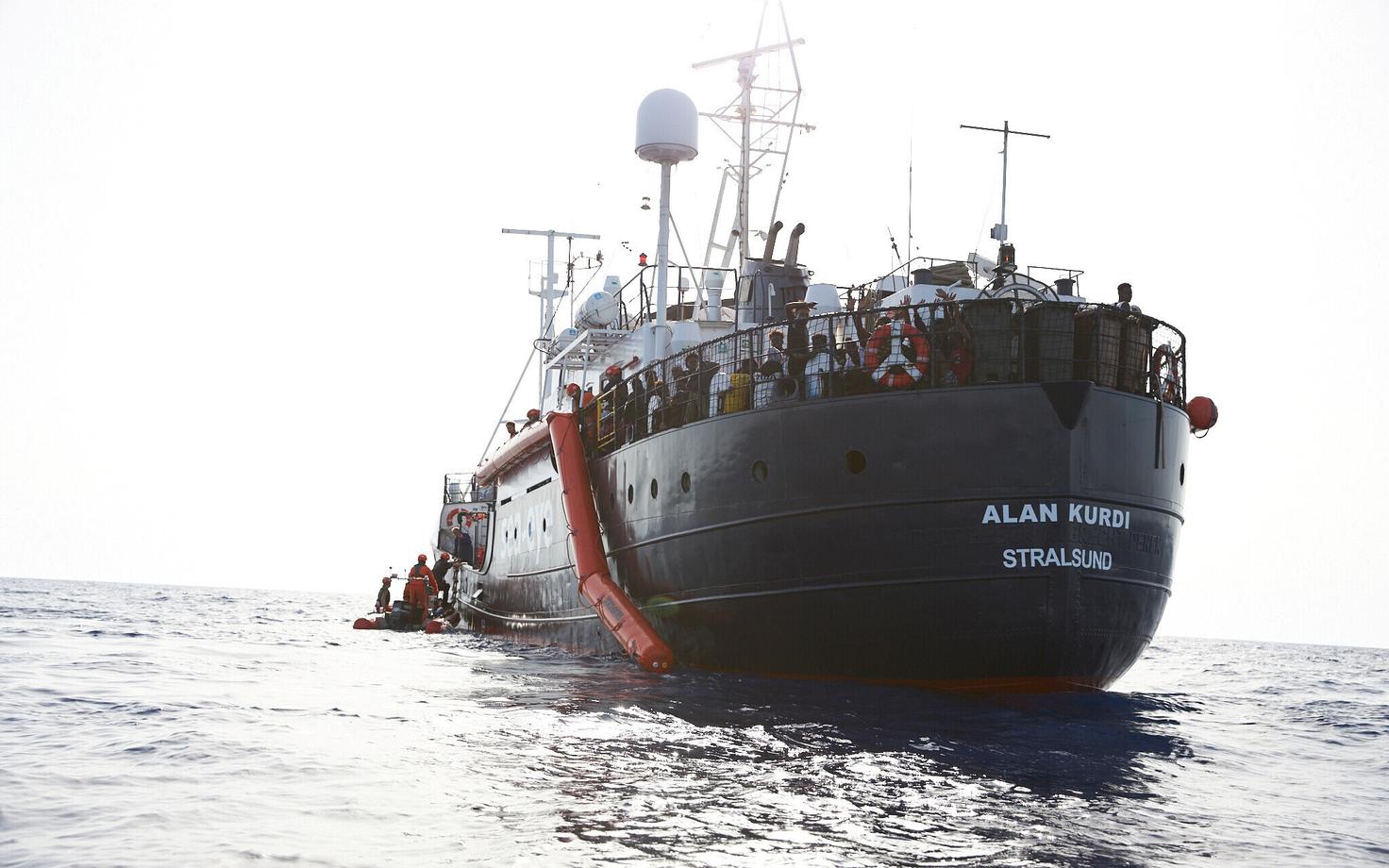 Судно Alan Kurdi