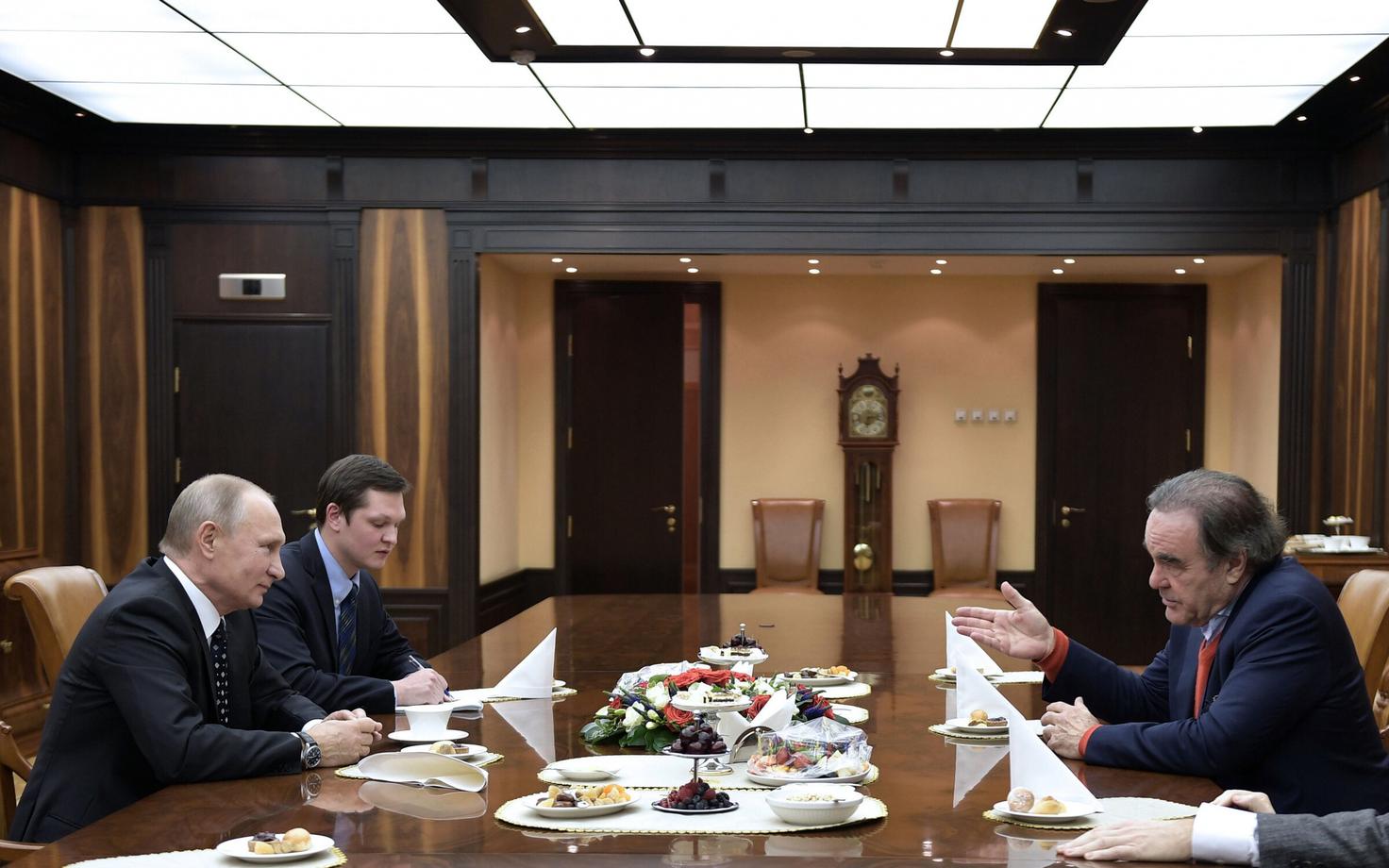 Vladimir Putin ja Oliver Stone 2017. aastal.