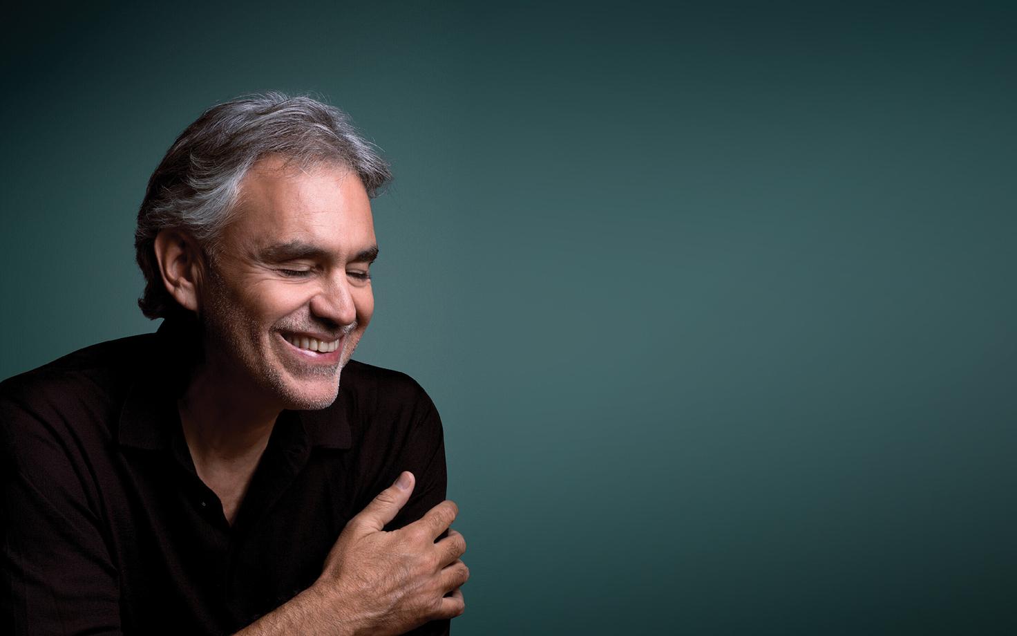 Andrea Bocelli.