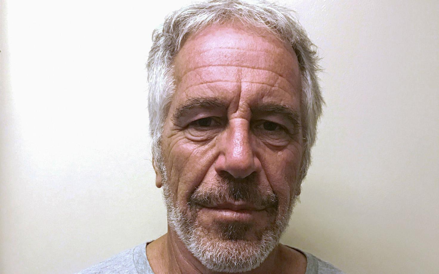 Jeffrey Epstein pärast kinnipidamist.