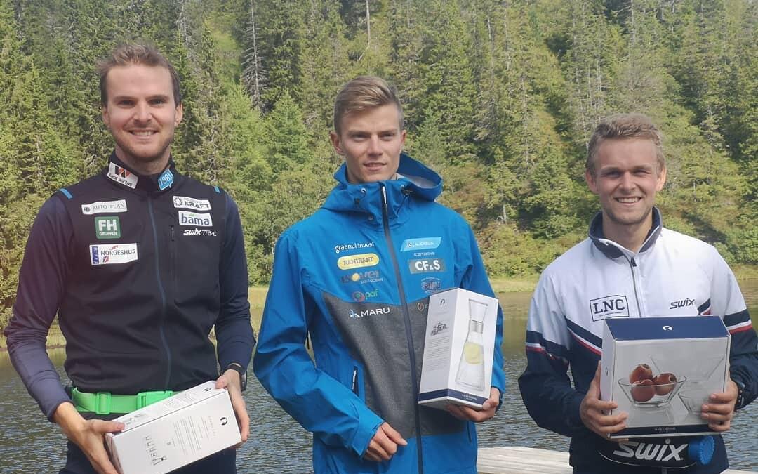 Jörgen Graabak (vasakult), Kristjan Ilves ja Leif Torbjörn Näsvold.