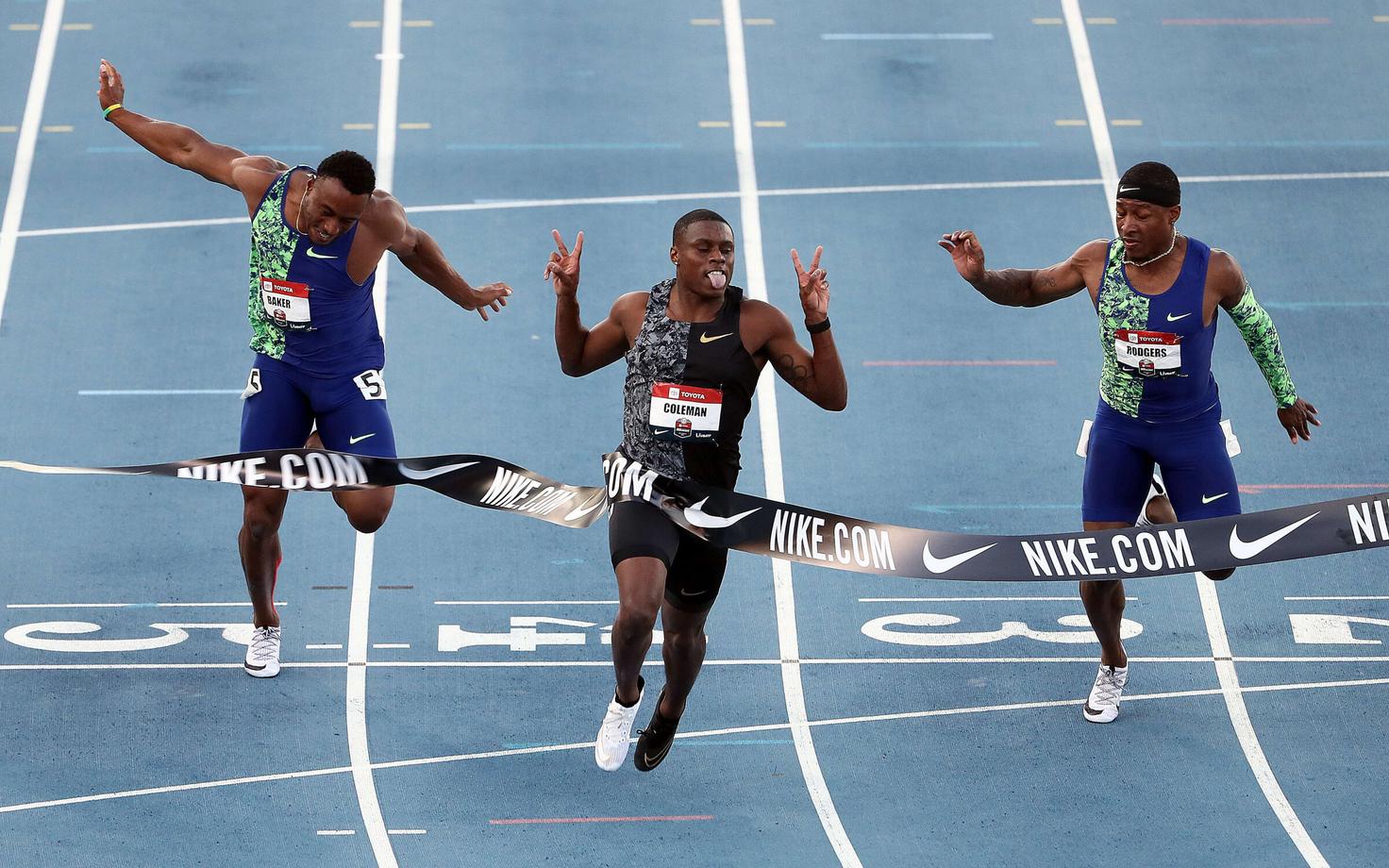 Christian Coleman (keskel)
