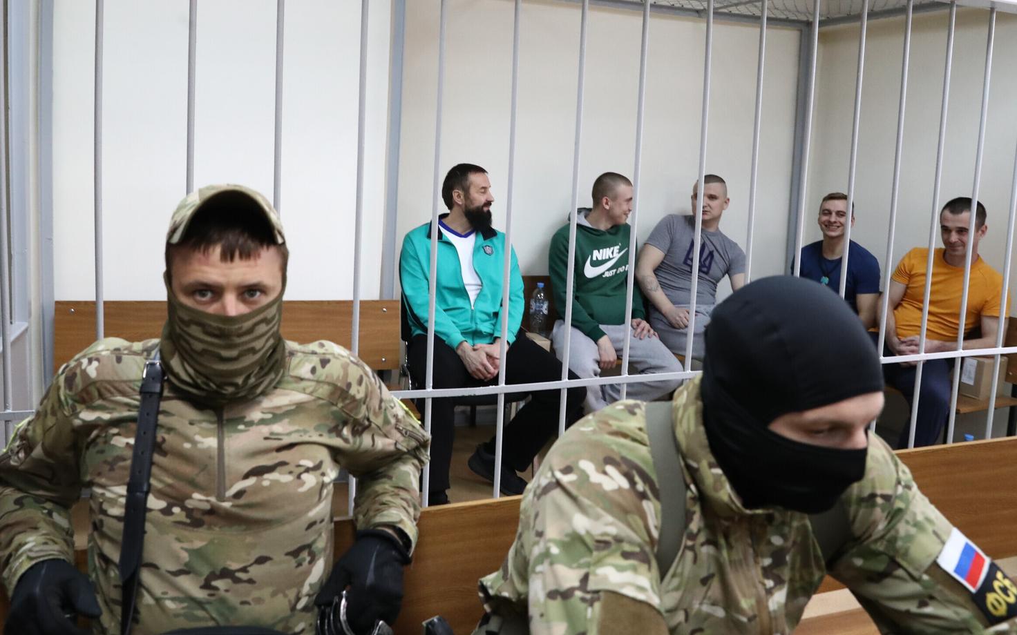 Ukraina meremehed Moskva kohtusaalis.