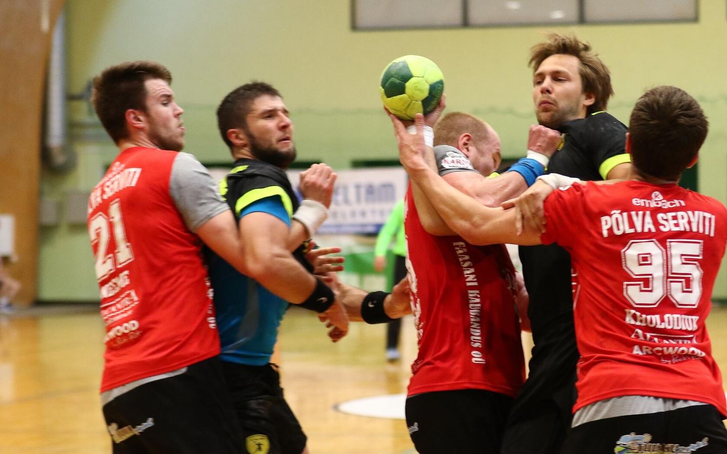Hetk mullusest finaalist Põlva Serviti ja HC Tallinna vahel. Tänavune esimene omavaheline võitlus on kolmapäeval Kalevi spordihallis.